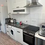 Messe 2 Apartment